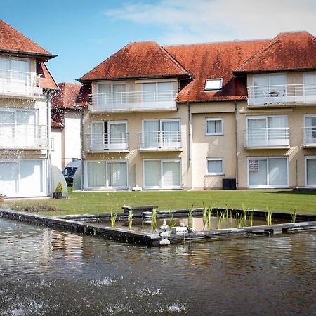 Holiday Suites De Haan Luaran gambar