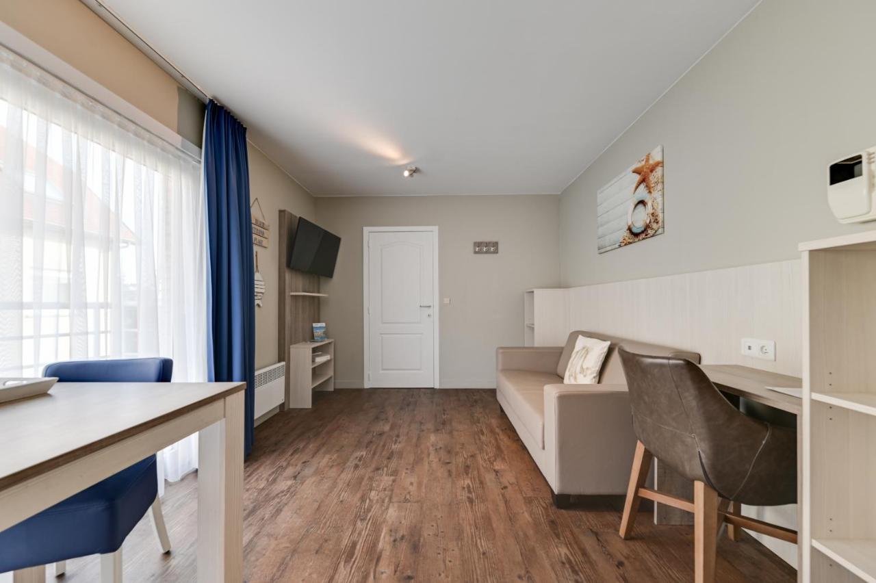 Holiday Suites De Haan Luaran gambar