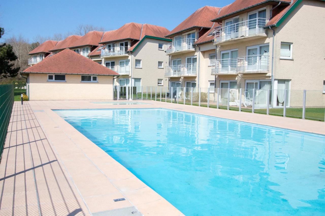 Holiday Suites De Haan Luaran gambar