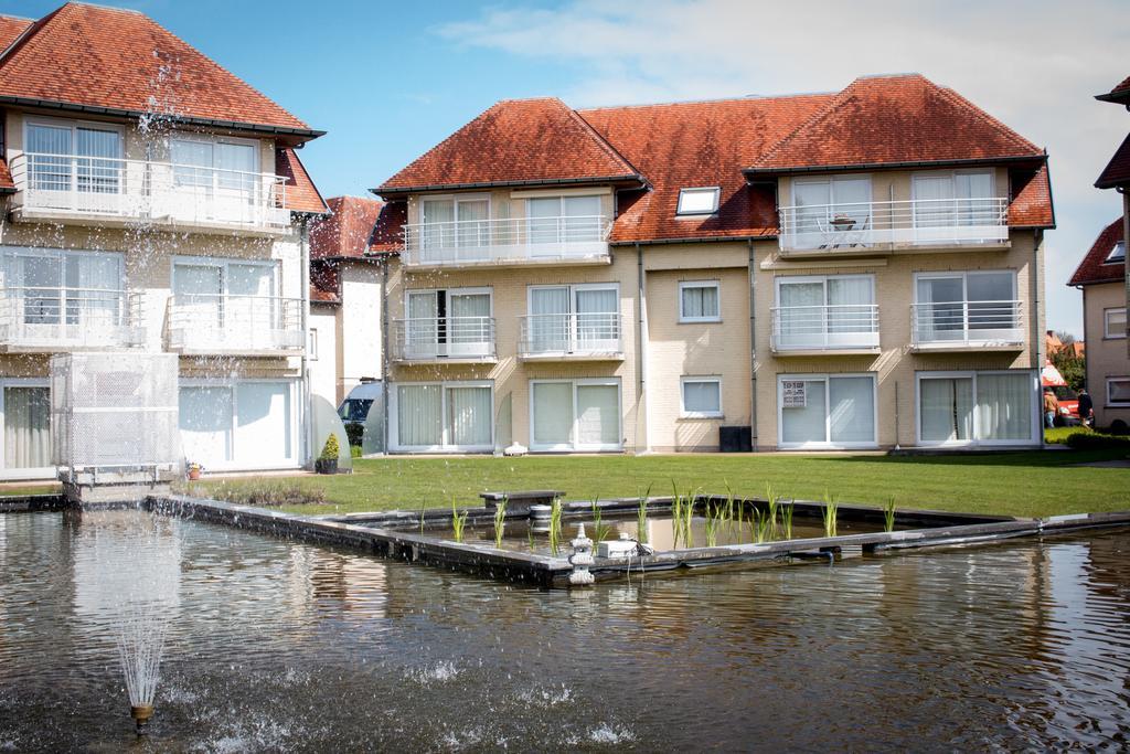 Holiday Suites De Haan Luaran gambar
