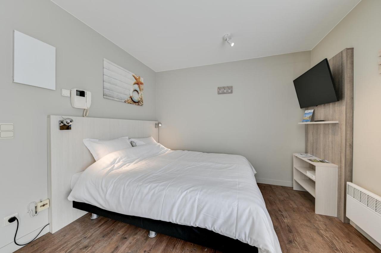 Holiday Suites De Haan Luaran gambar
